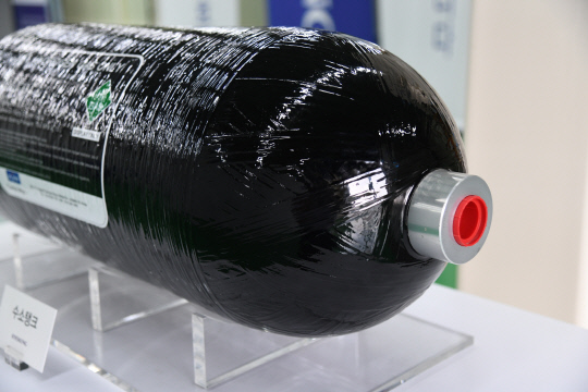 수소 고압용기. HS효성첨단소재 제공.